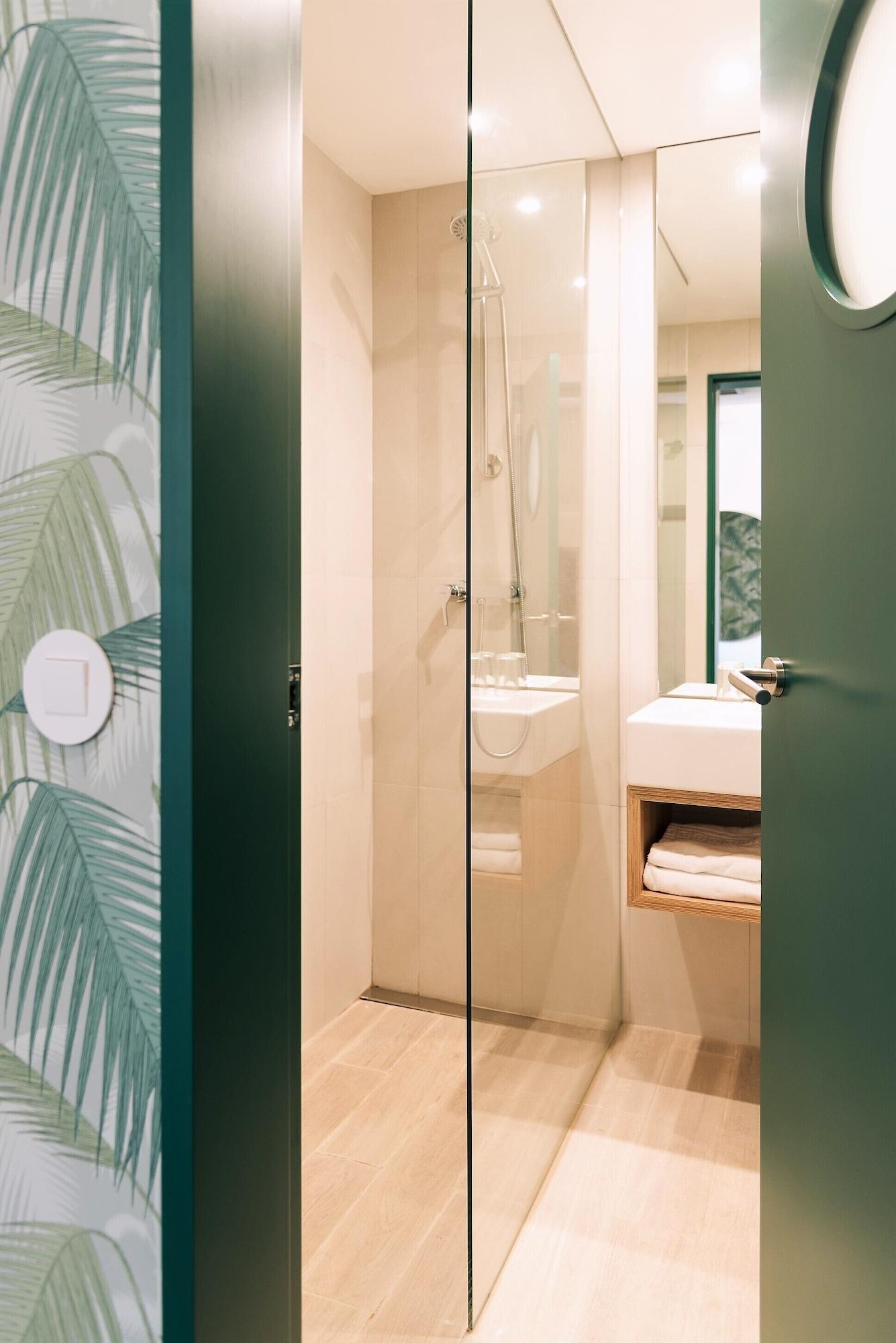 Holiday Inn Express & Suites Lisbon - Principe Real By Ihg Exteriör bild